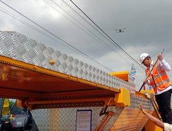 Semangat Membangun! Pj Bupati Probolinggo Launching Ekskavator Long Arm, Alpomain, dan Laboratorium Konstruksi